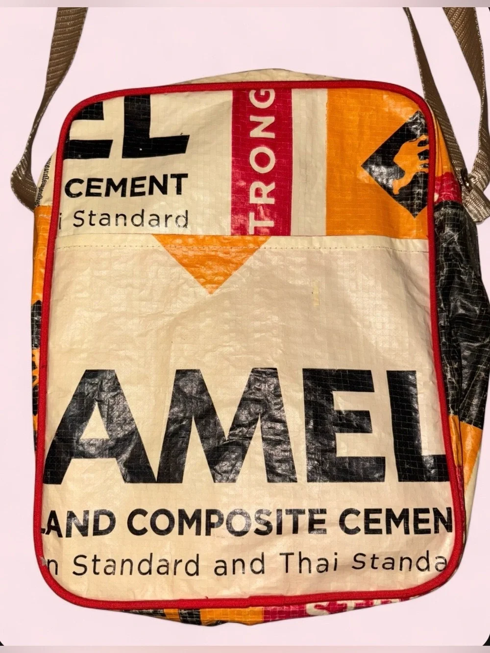 Malia Designs Upcycled Cement Bag Crossbody – NWT Boutique - Picture 4 of 10